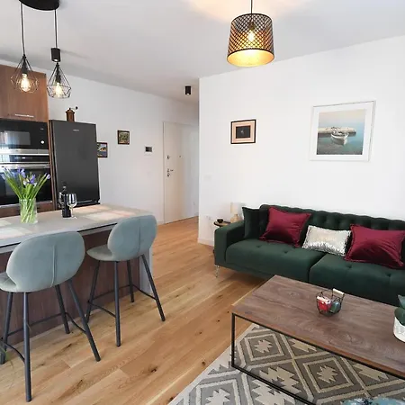 아파트 Maritimo *